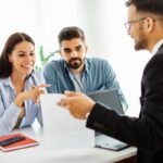 De plusieurs mensualités au regroupement simplifié avec votre courtier